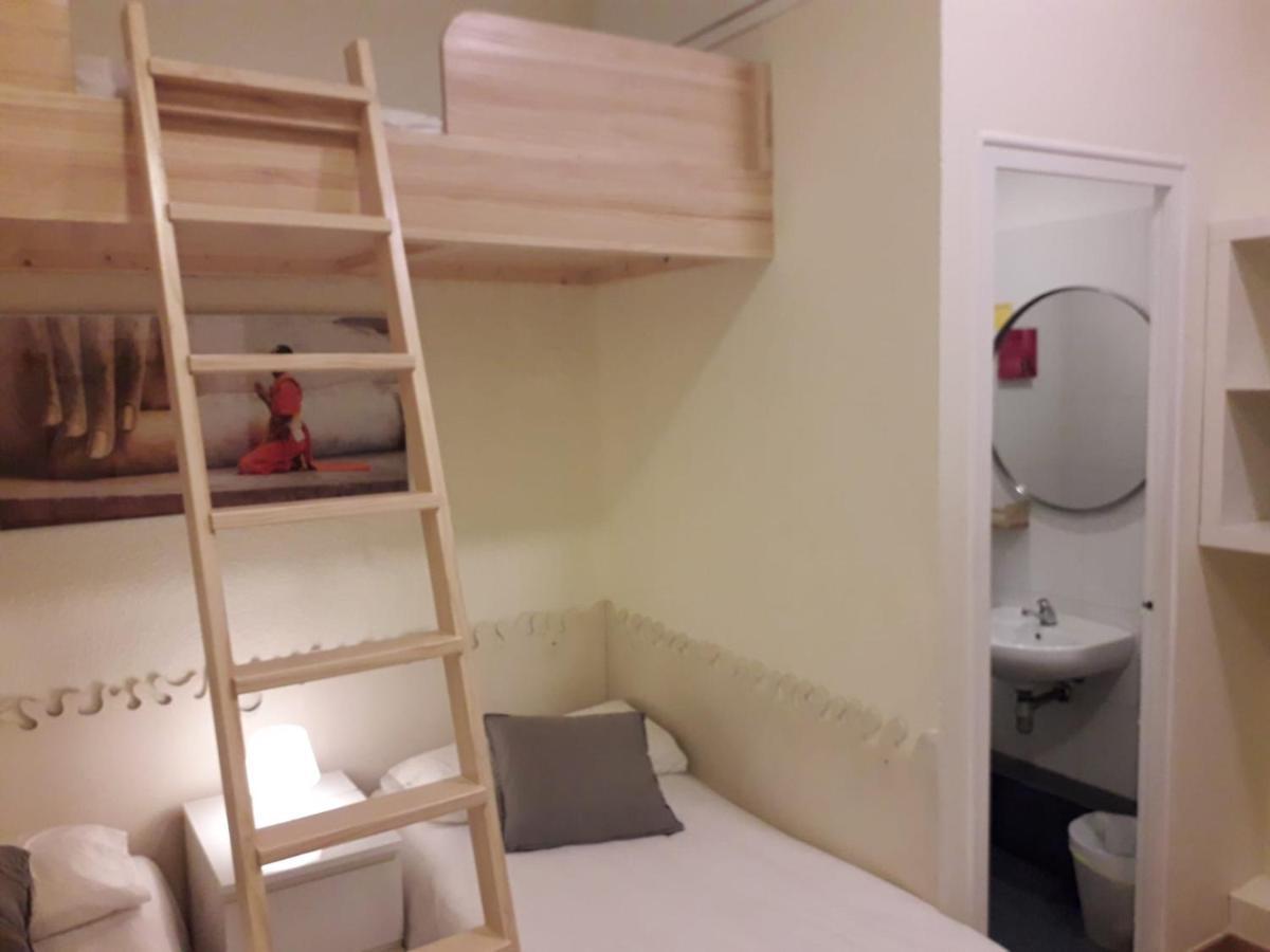 巴塞罗那 伊塔卡旅馆旅舍 外观 照片